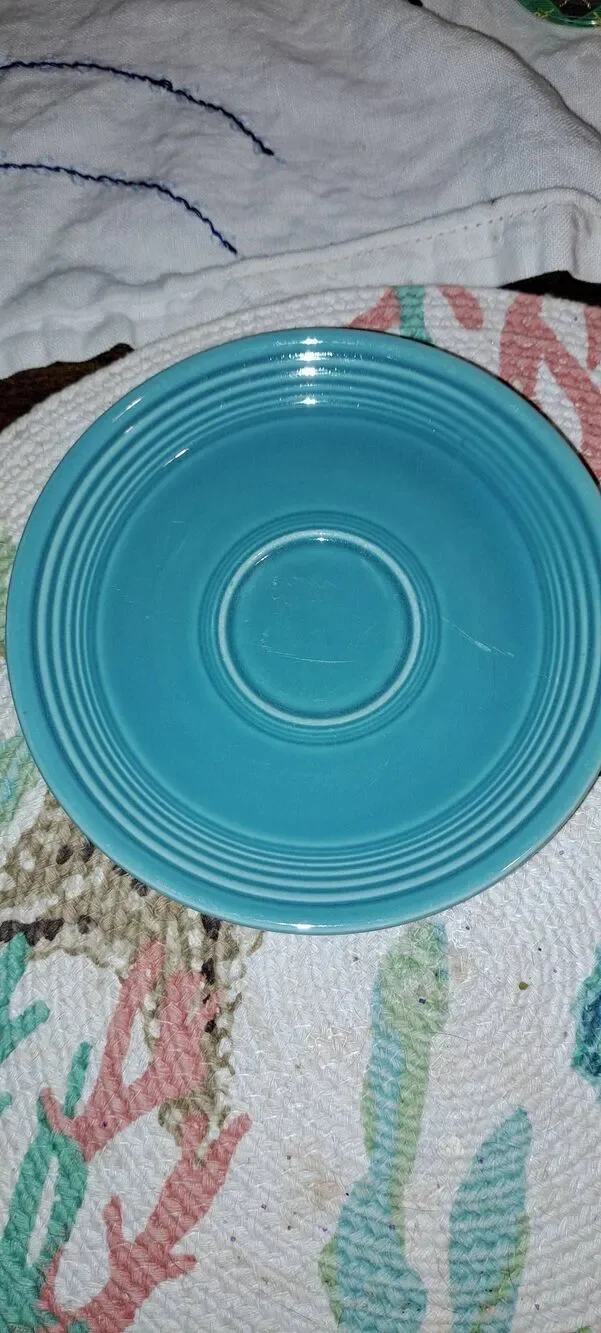 Vintage Genuine Fiesta Turquoise Dinnerware 7 Piece Lot HLC USA Plates Saucers S